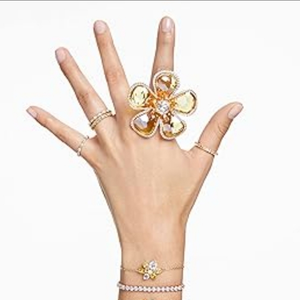 Swarovski Motif Florere Cocktail Gold Ring Yellow Floral NEW